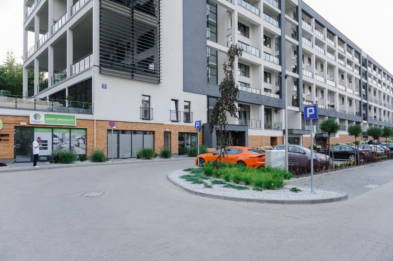 Lumina Apartment With Balcony Overlooking The Park Lodž Exteriér fotografie